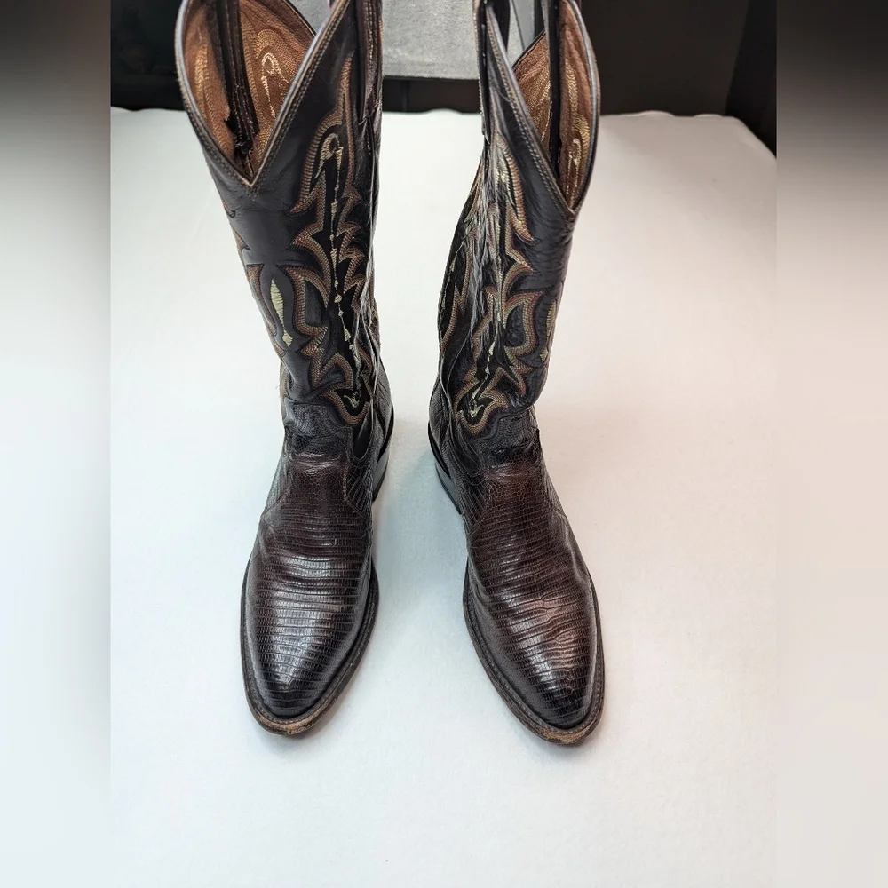 Tony Lama CZ813 Men's Exotic Collection Western Boot with Chocolate Teju Lizard - Picture 14 of 16
